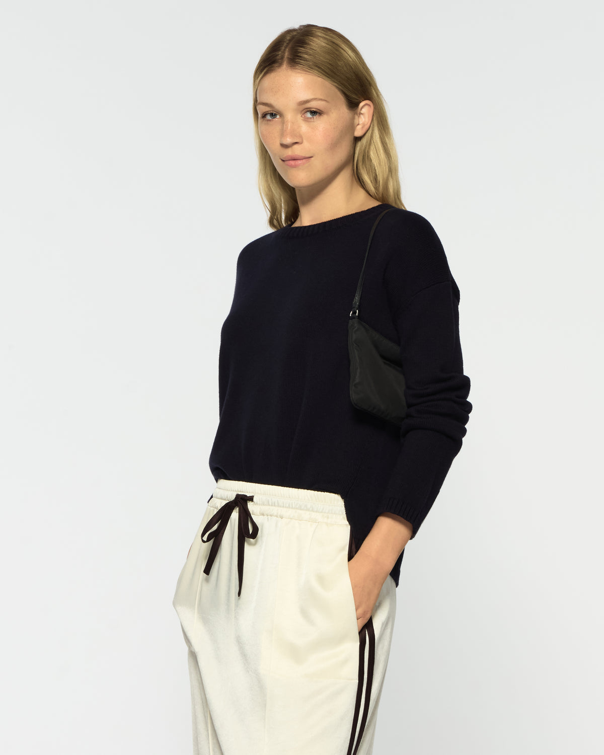 Relaxed Fit Jumper - Navy Blue