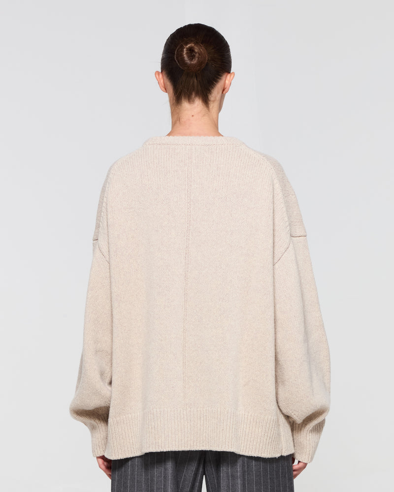 Merino Wool Oversized Jumper - Beige SERENA BUTE