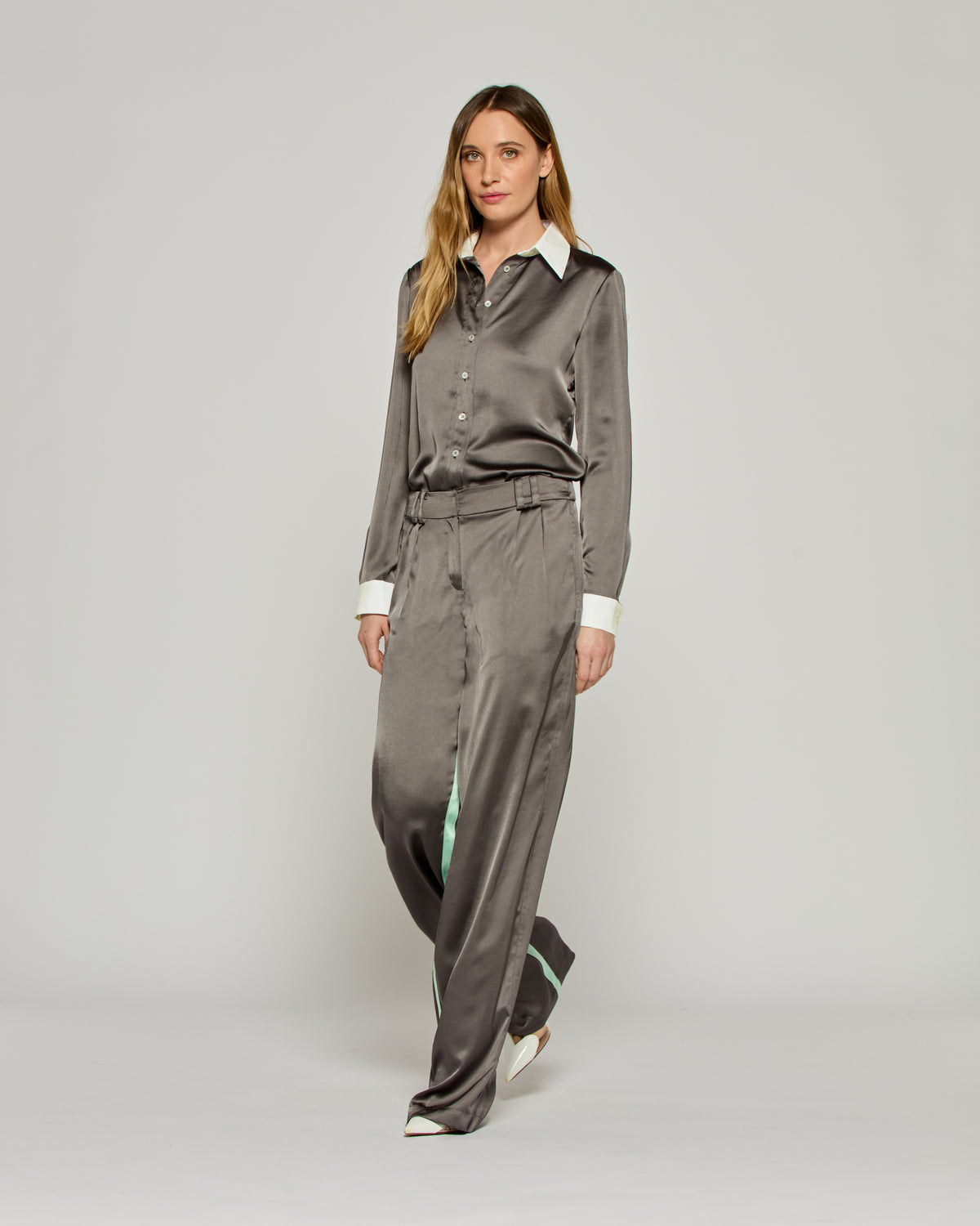 Satin Boyfriend Trouser '25 - Charcoal