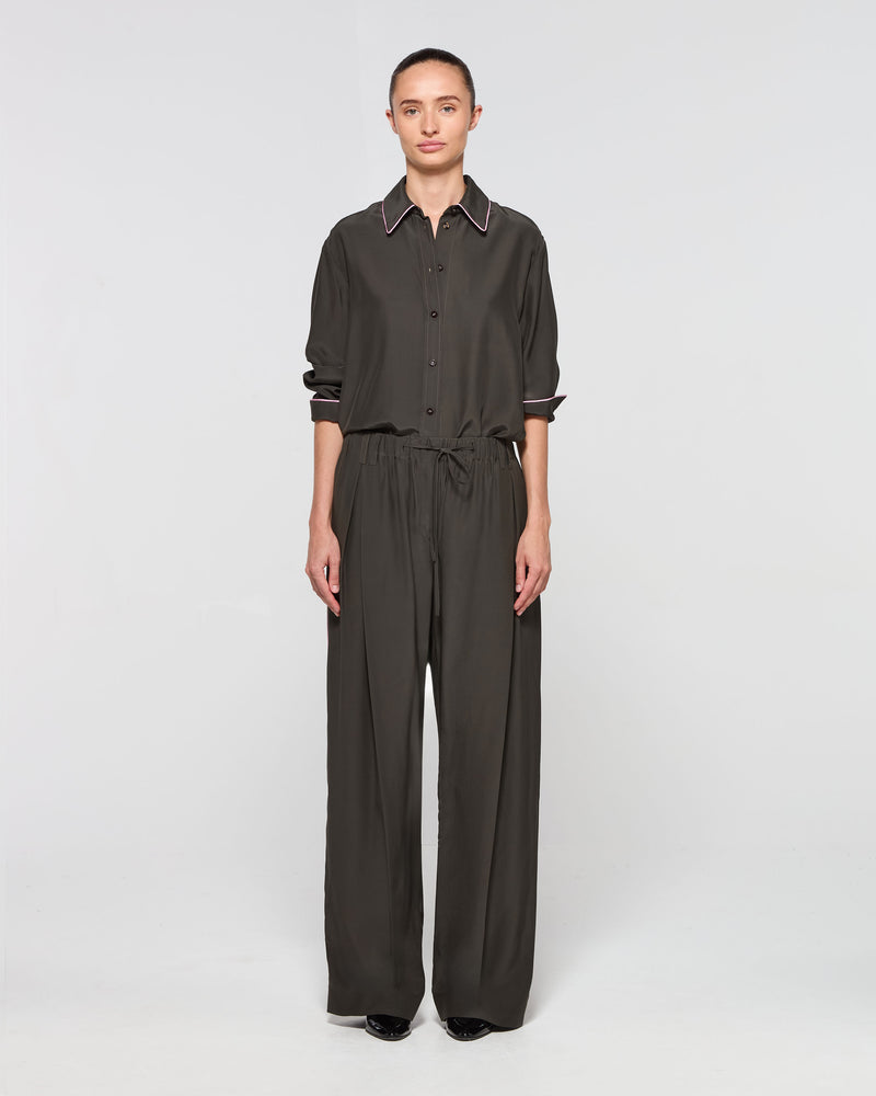 Silk Relaxed Jogger - Fir picture #2