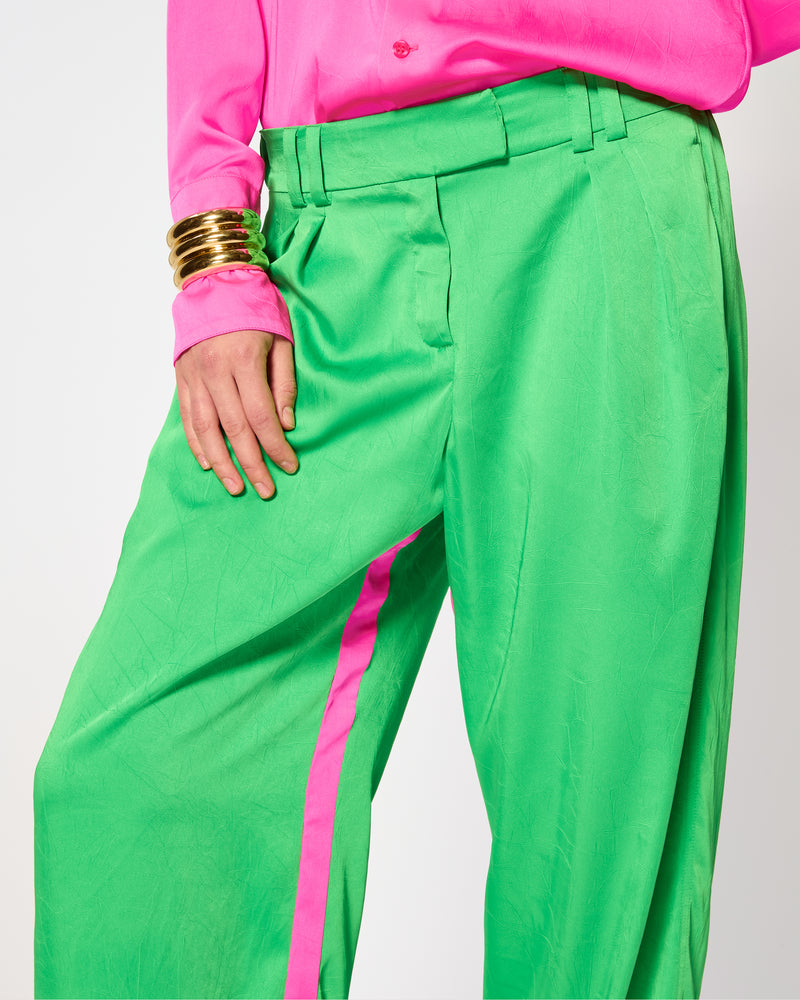 Crinkled Satin Boyfriend Trouser - Classic Green picture #4