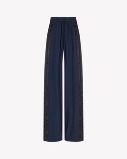 Silk Icon Jogger - Navy Blue