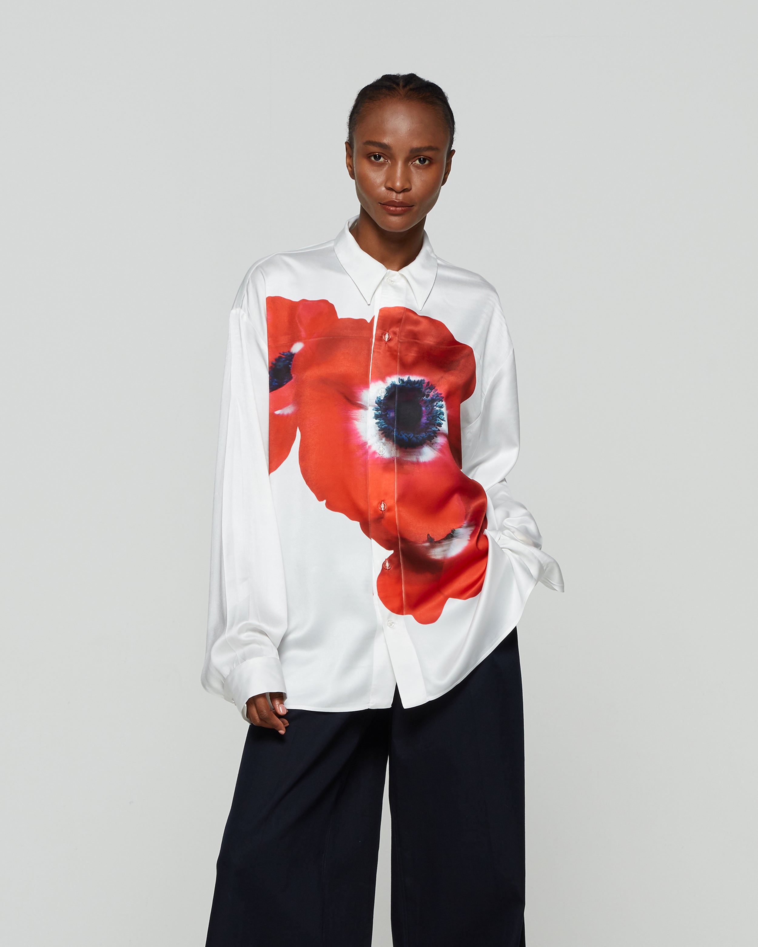 Printed Poppy Oversized Cuff Shirt - White/Red