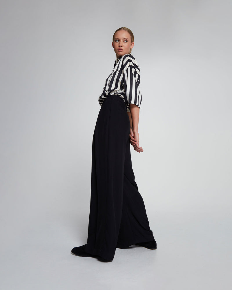 Relaxed Wide Leg Trouser - Black picture #4