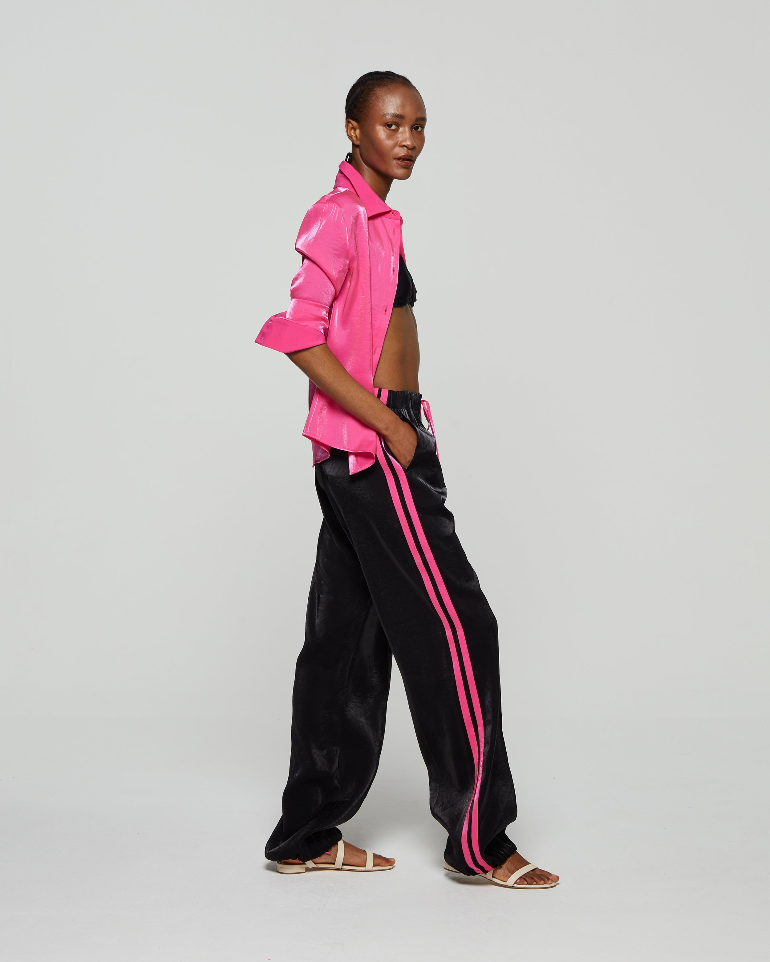 Serena Jogger - Black