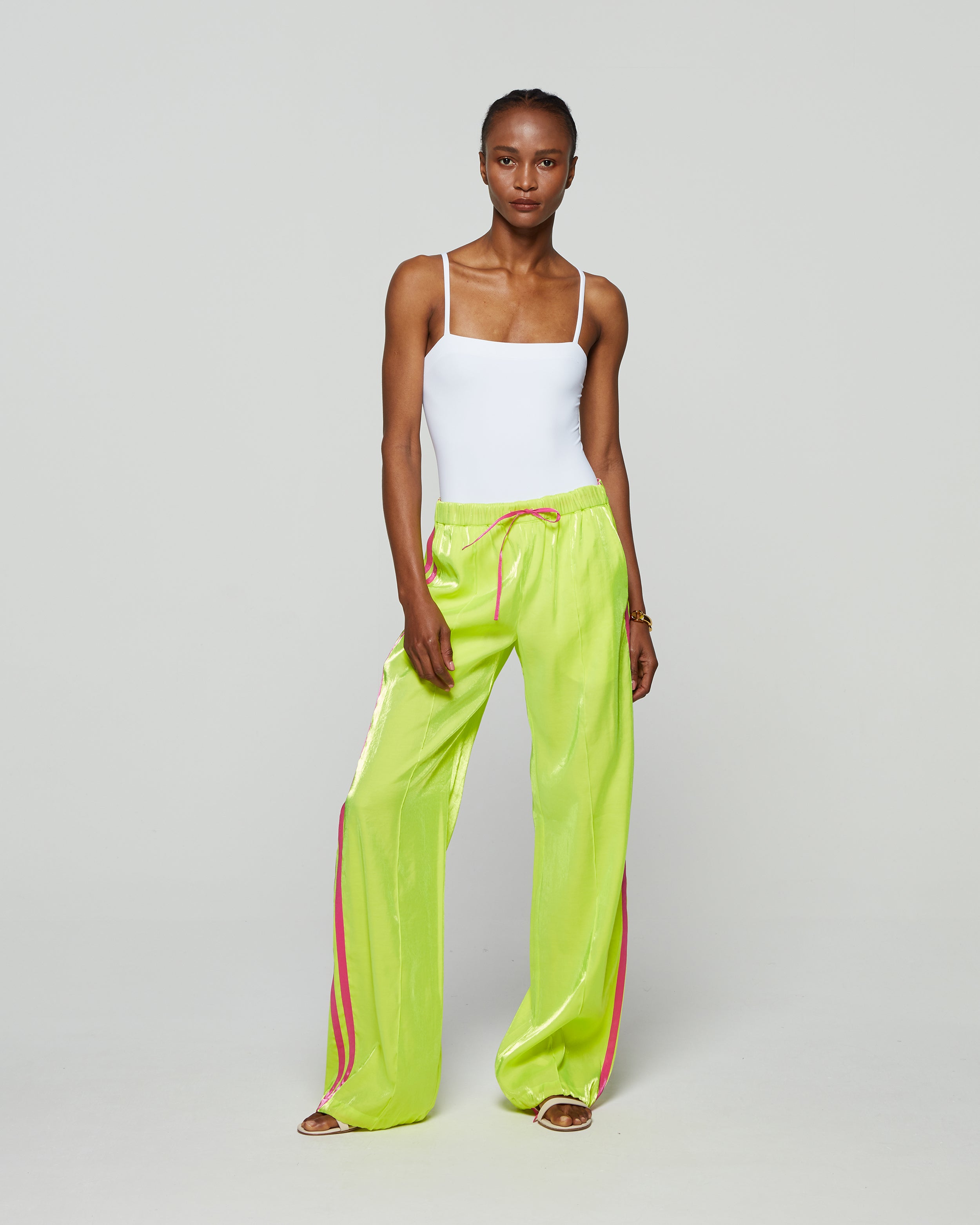 Serena Jogger - Neon Yellow