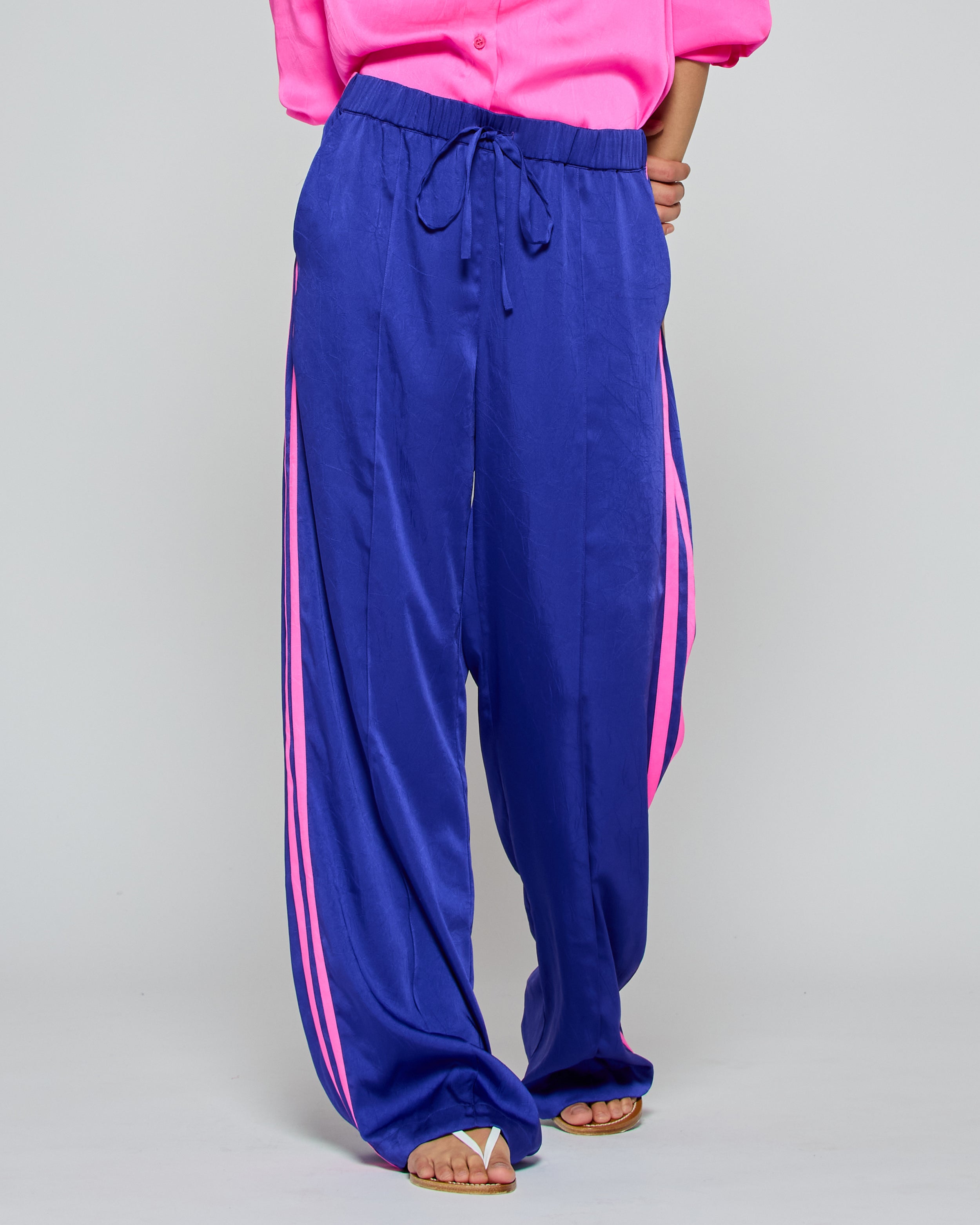 Serena Jogger '25 - Violet Blue