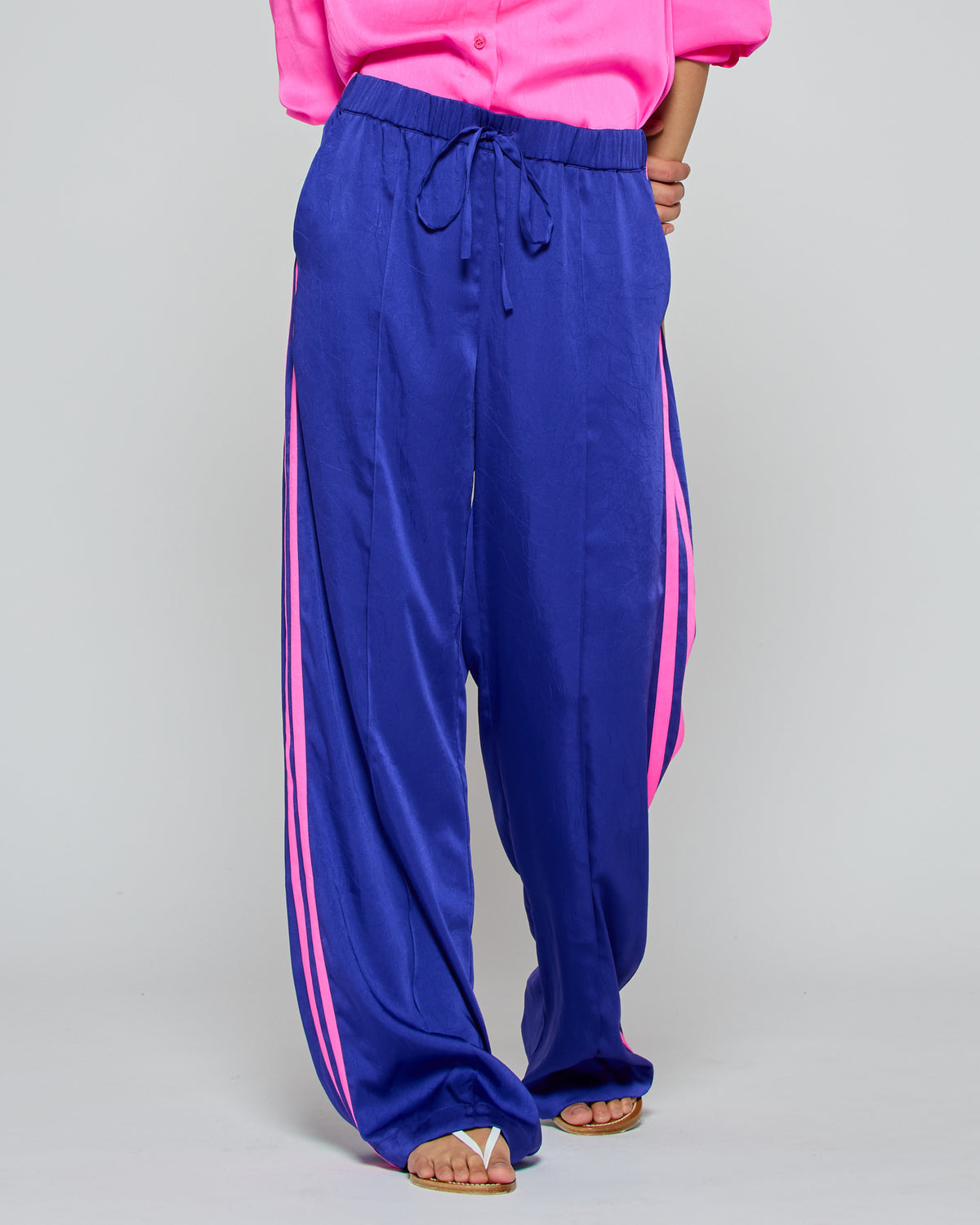 Serena Jogger '25 - Violet Blue